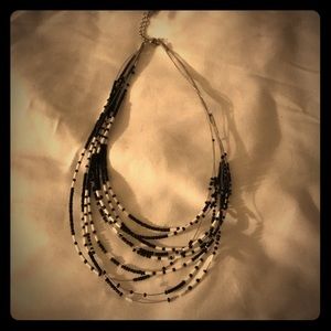 Necklace Black and White